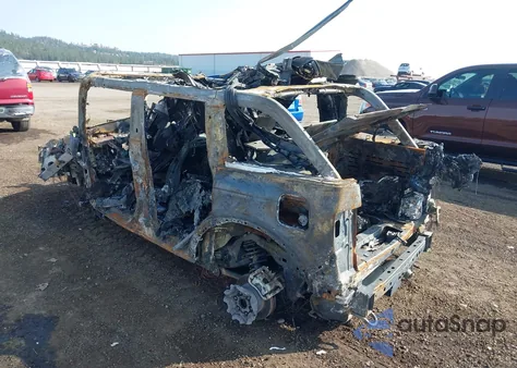 2024 Ford Bronco Outer Banks z USA, uszkodzony, nr VIN 1FMDE8BH2RLA64472